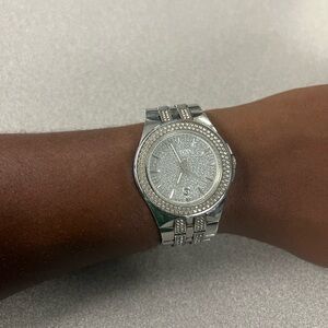 Great condition Bulova diamond men watch.
